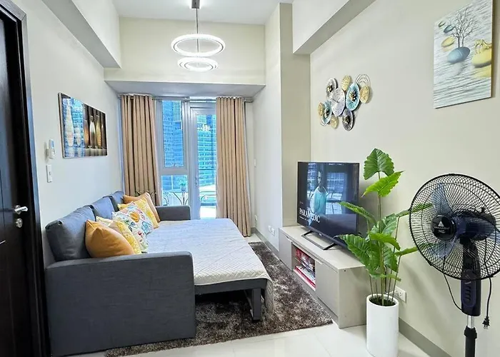 Apartment Executive Gem Beside Malls And Bars At Uptown Bgc Manila